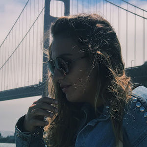 Meet your Posher, Daniella